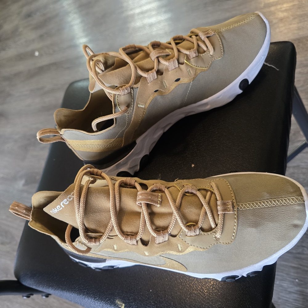 Nike React Element 55 Metallic Gold Men 8 Metallic Gold Run Shoes BQ6166-700 - Picture 5 of 11